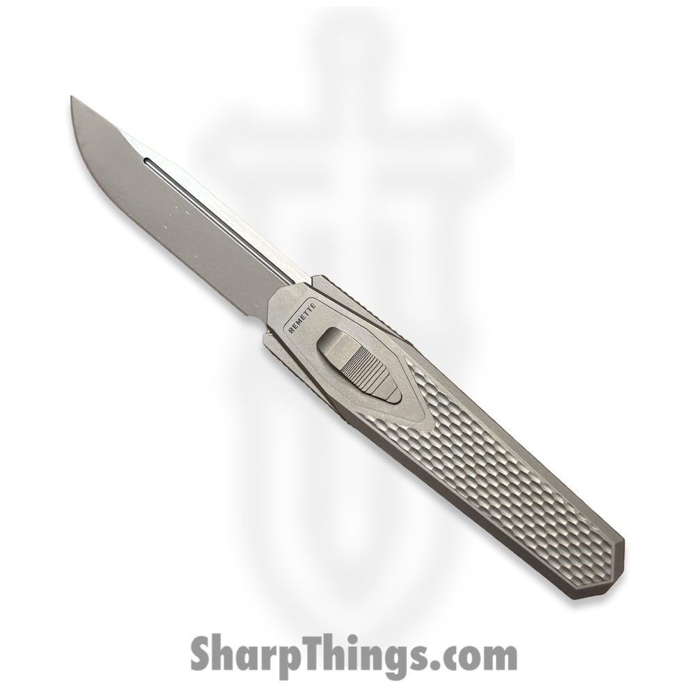 091a758c-a74c-4529-b1e1-3aa15fd8206c_ZL101A4_1.jpg Remette - ZL101A4 - RT Swordfish - OTF Gravity Knife - Clip Point M390 Satin/Blasted - Sleek Jigged Titanium w Carbon Fiber Inlay - Gray - Image 1