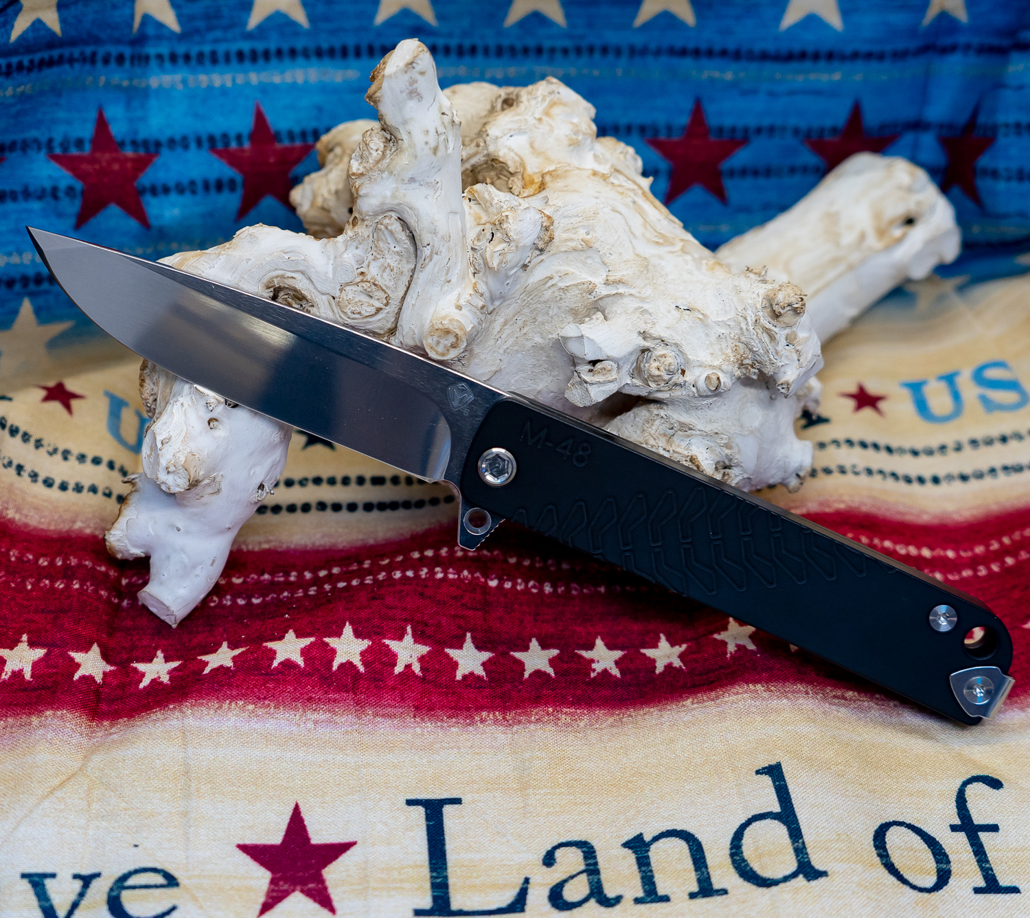 ad7dd530-d0ed-419f-8d12-655834f19be7_MK212STQ-42PV-TSCS-Q4_1.jpg Medford Knife - MK212STQ-42PV-TSCS-Q4 - M-48 - Hybrid Flipper Knife - S35VN - Black - Image 1