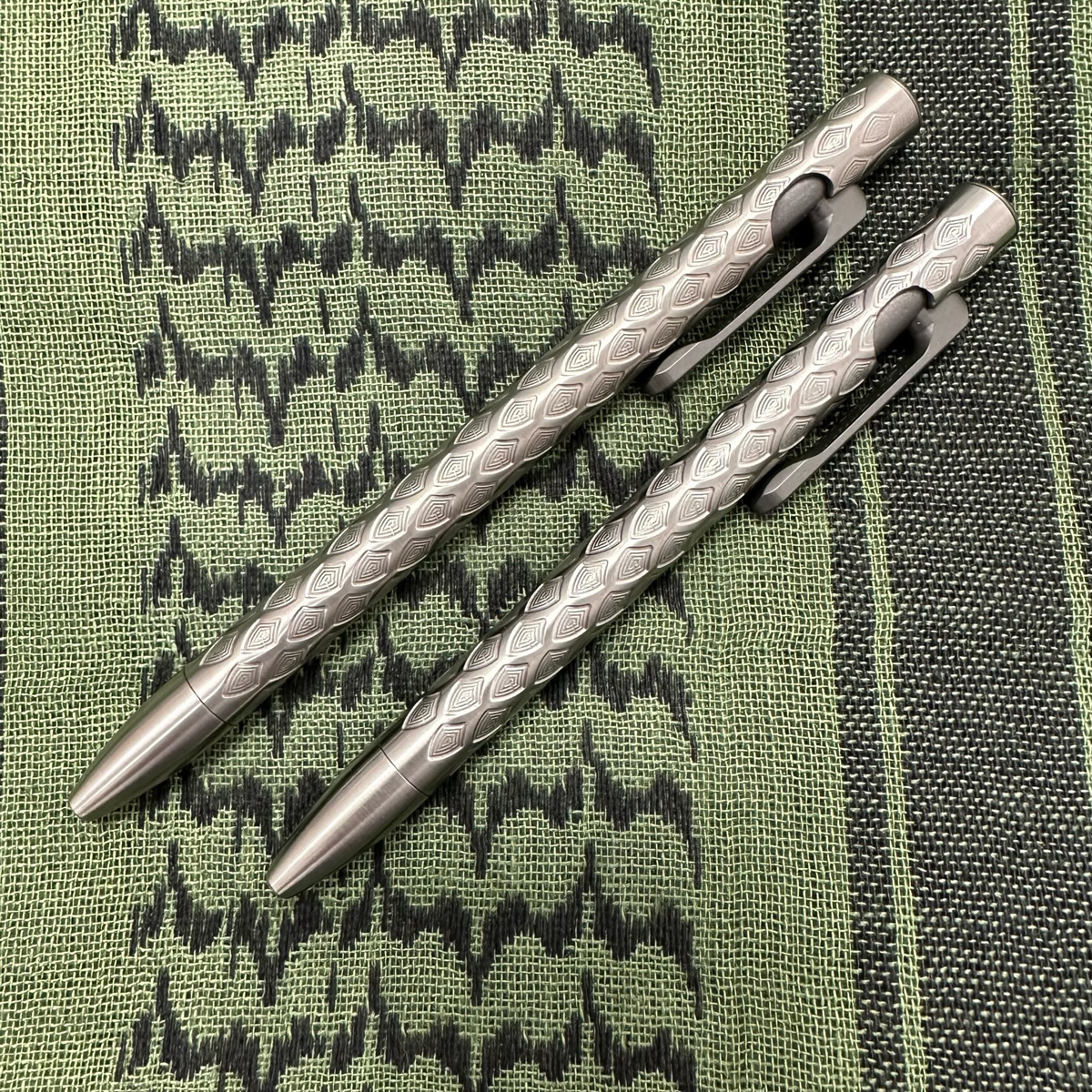 e6e3d45b-e774-4486-a26c-4ae0d0119af3_SPPDSFSPO_1.jpg Smooth Precision Pens - SPPDSFSPO - Dragon Scales - Bolt Action - Full Size - Polished TI - Image 1