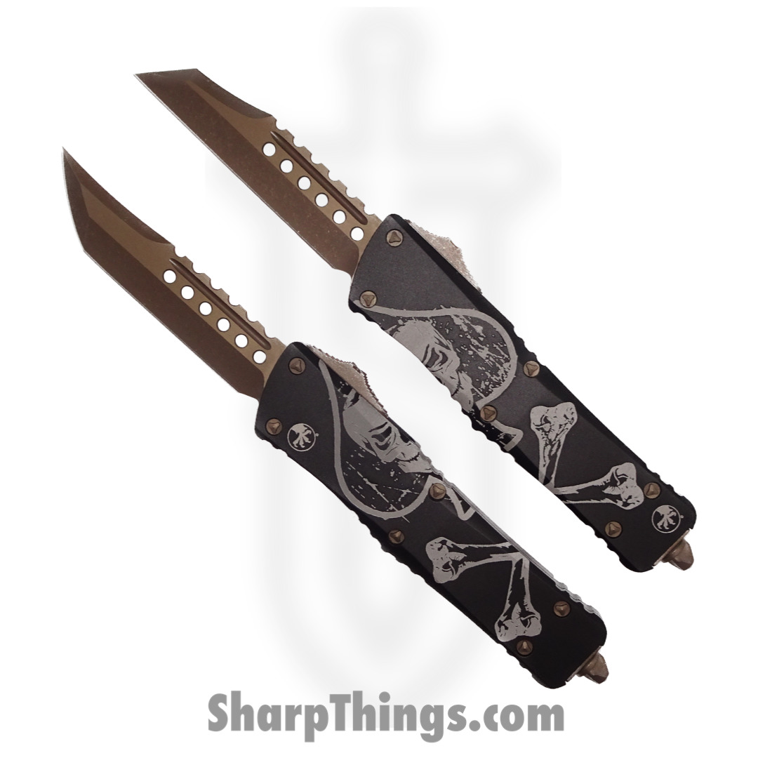 eaee61f1-4065-4c5d-a9ec-3e864680bc64_219-13SETDCS_1.jpg Microtech - 219-13SETDCS - Combat Troodon Death Card Hellhound and Warhound Knife Set - Apocalyptic Bronze and Black - Image 1